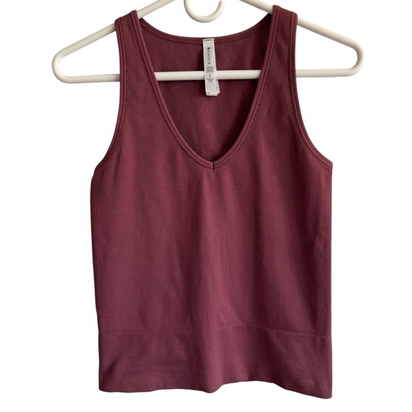 Athleta Aurora Seamless Tank in Tawny Rose, Size S - Picture 4 of 9
